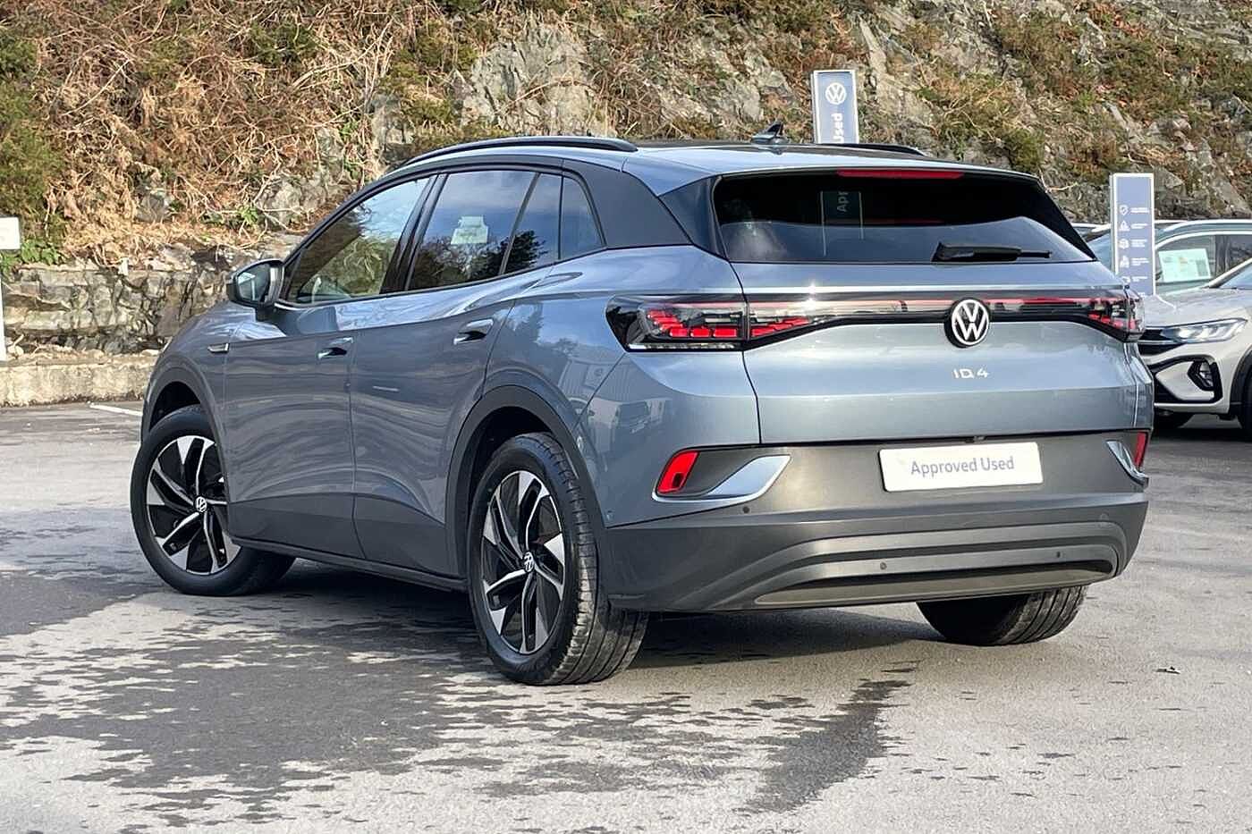 Used Volkswagen ID.4 2023 for sale - 77649654: Photo 3