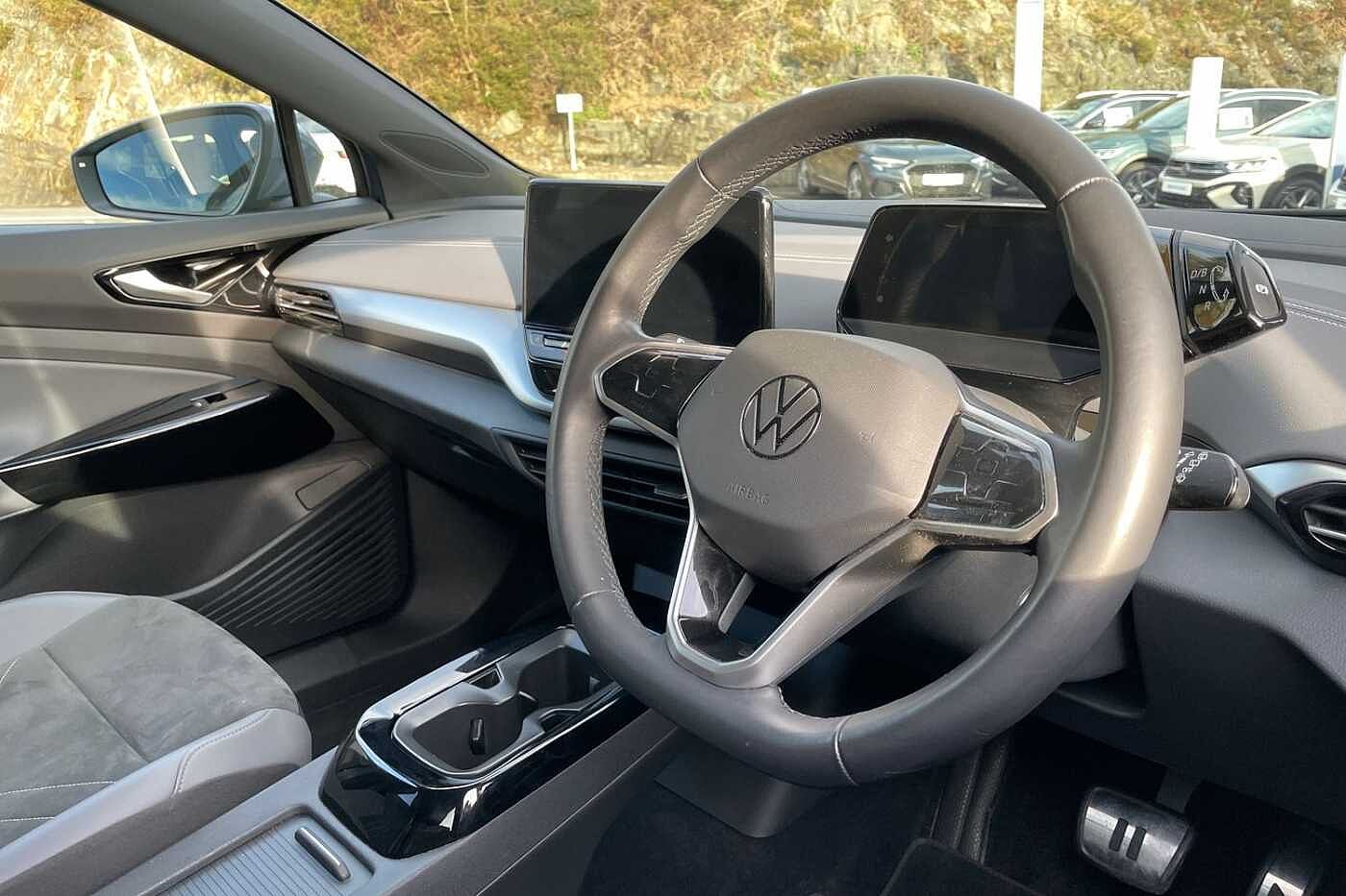 Used Volkswagen ID.4 2023 for sale - 77649654: Photo 6