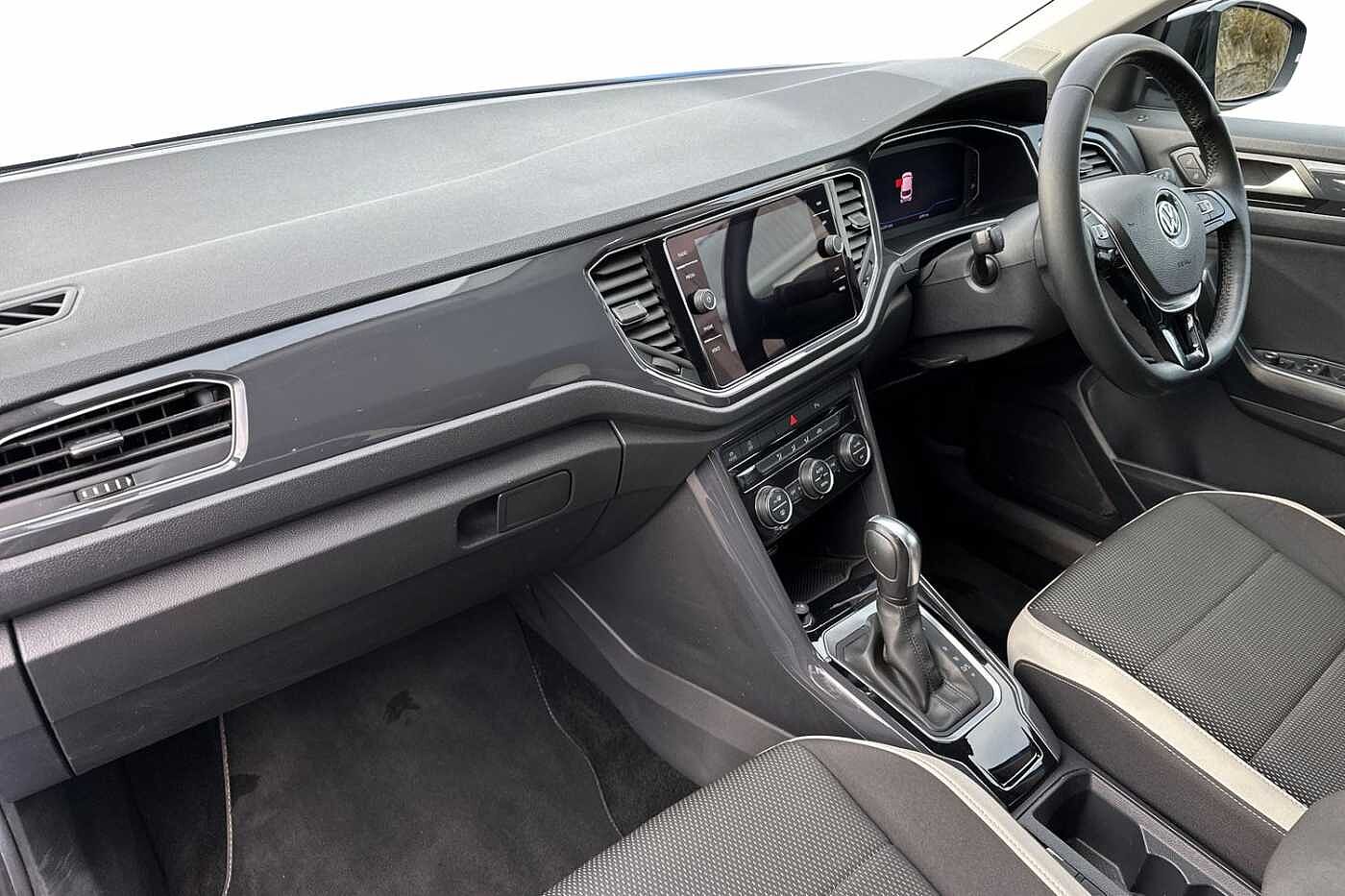 Used Volkswagen T-Roc 2020 for sale - 77515298: Photo 2