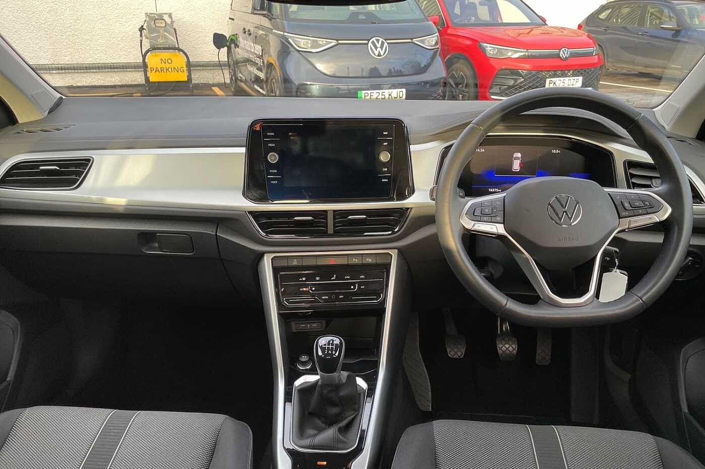 Used Volkswagen T-Roc 2022 for sale - 77005876: Photo 12