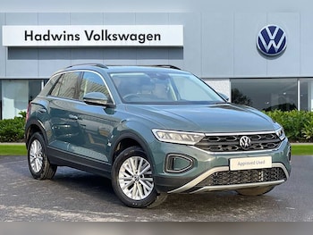 Used Volkswagen T-Roc 2022 for sale - 77005876: Photo