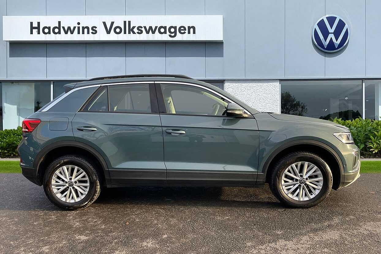 Used Volkswagen T-Roc 2022 for sale - 77005876: Photo 4