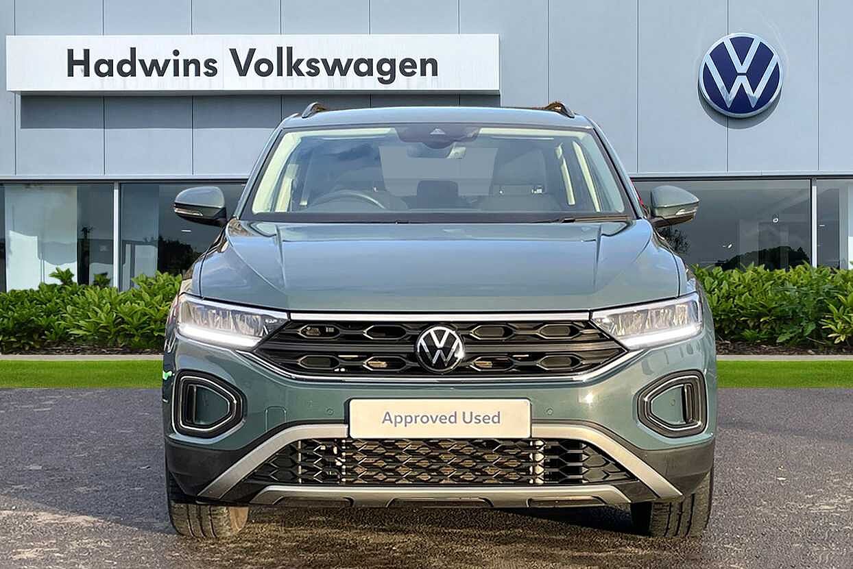 Used Volkswagen T-Roc 2022 for sale - 77005876: Photo 8