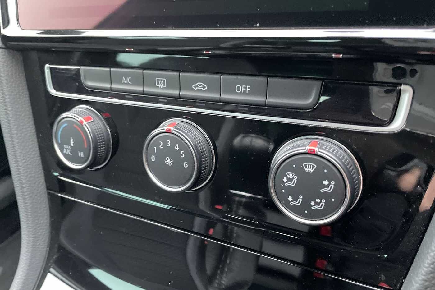 Used Volkswagen Golf 2018 for sale - 77005857: Photo 15