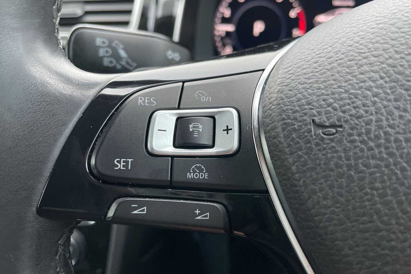 Used Volkswagen Golf 2017 for sale - 77501013: Photo 19