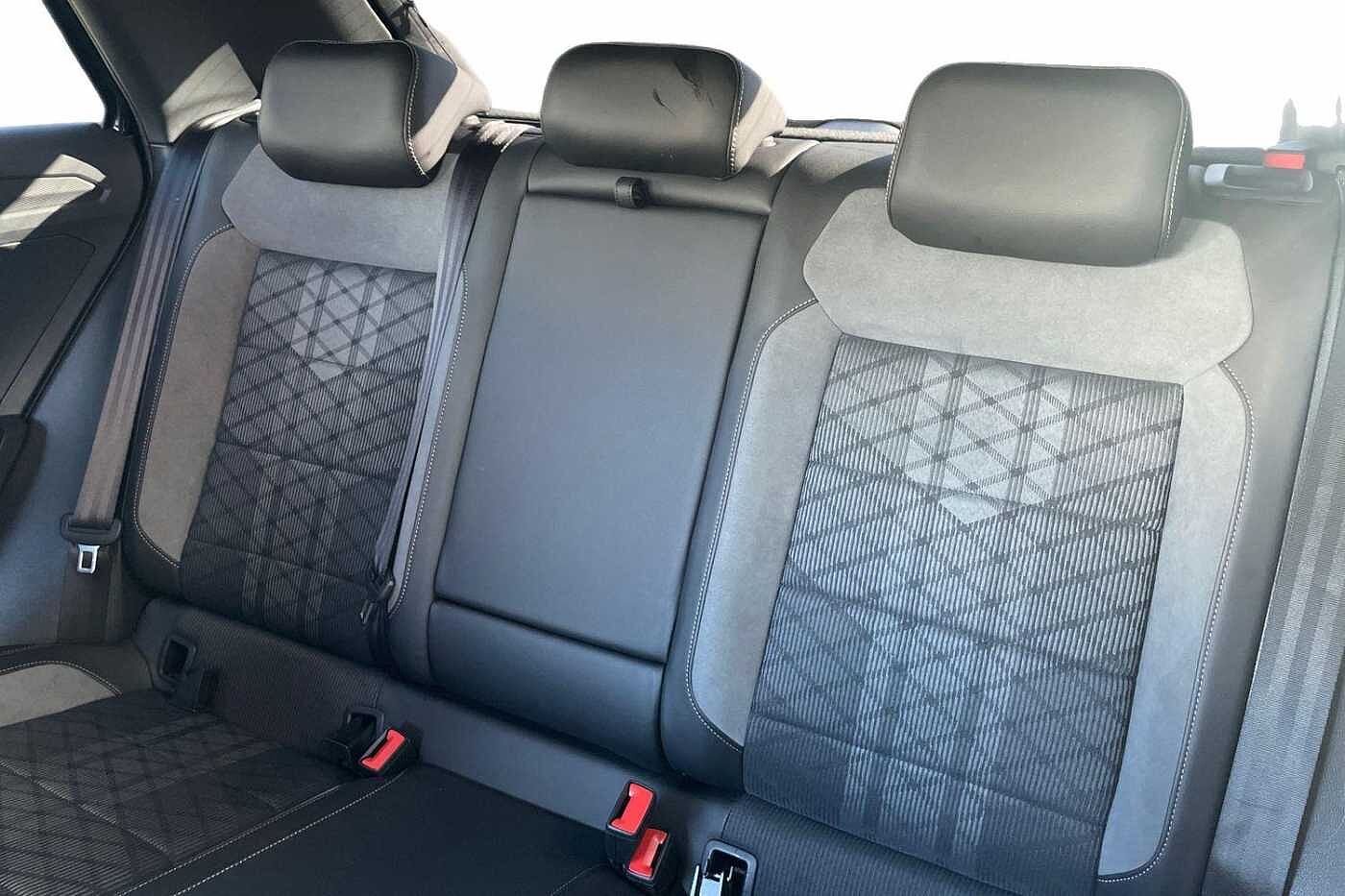 Used Volkswagen T-Roc 2024 for sale - 76678096: Photo 10