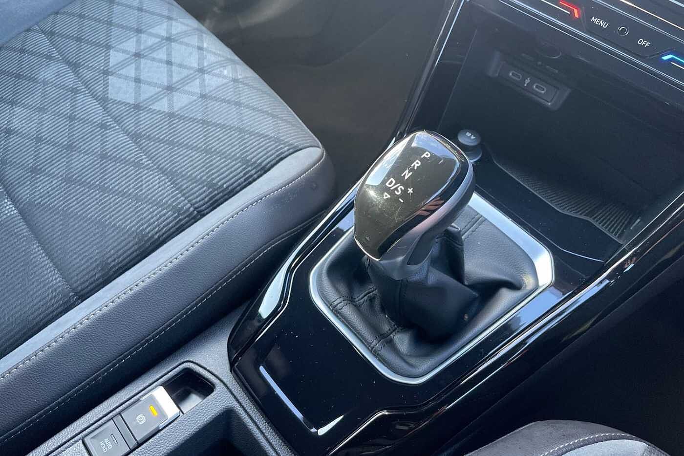 Used Volkswagen T-Roc 2024 for sale - 76678096: Photo 20