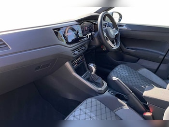 Used Volkswagen Taigo 2024 for sale - 76774687: Photo