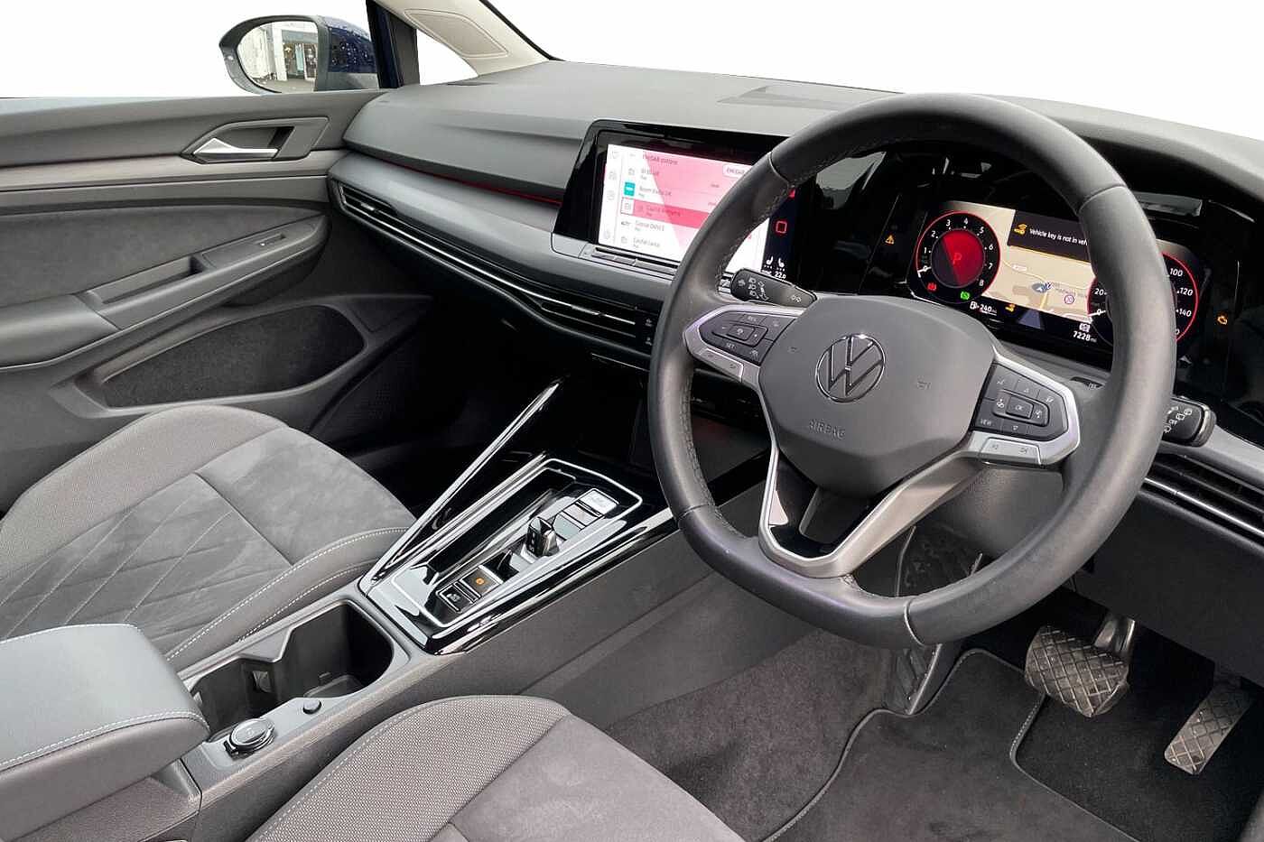 Used Volkswagen Golf 2023 for sale - 76675615: Photo 6