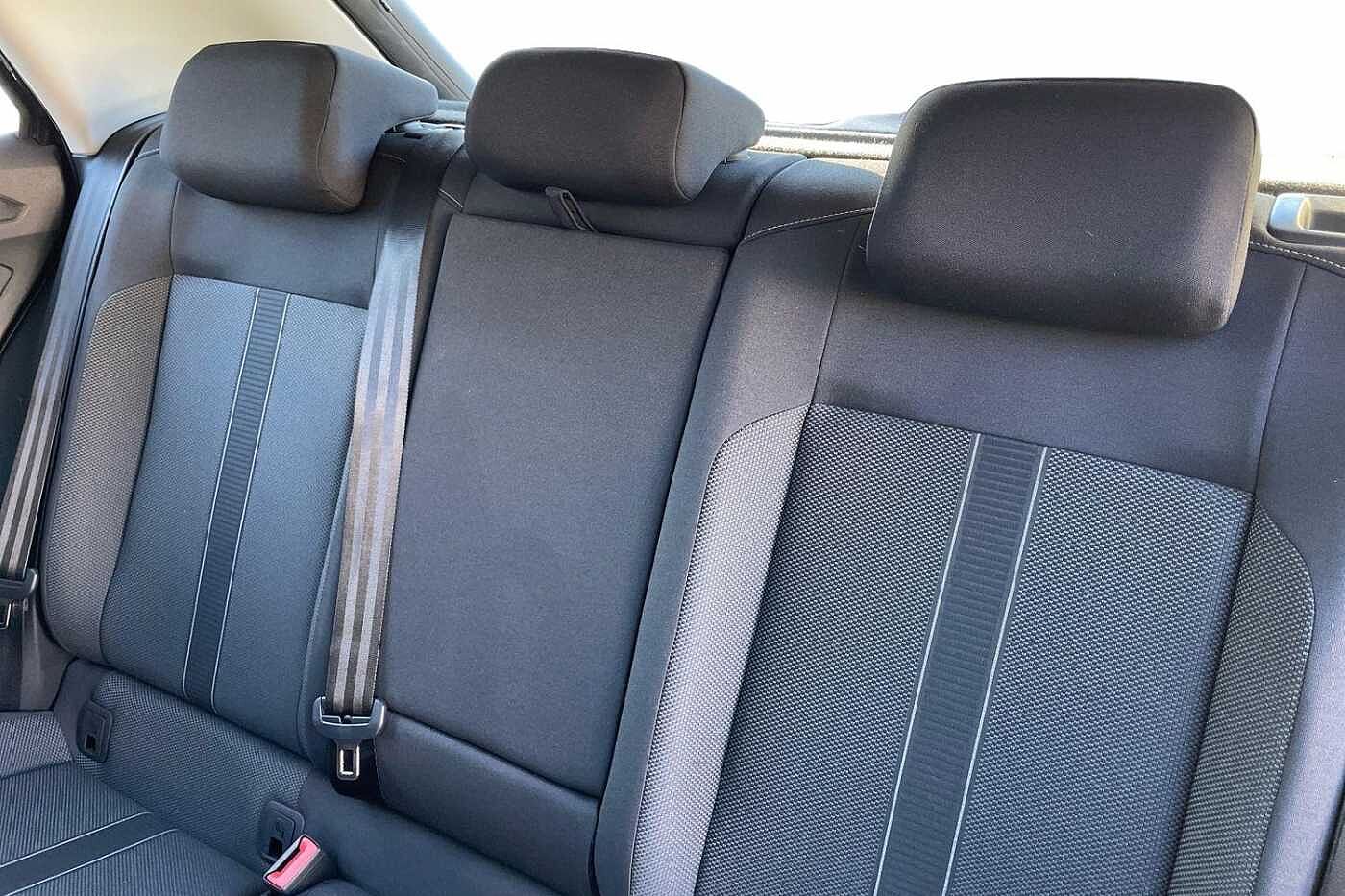 Used Volkswagen T-Roc 2022 for sale - 76674329: Photo 10