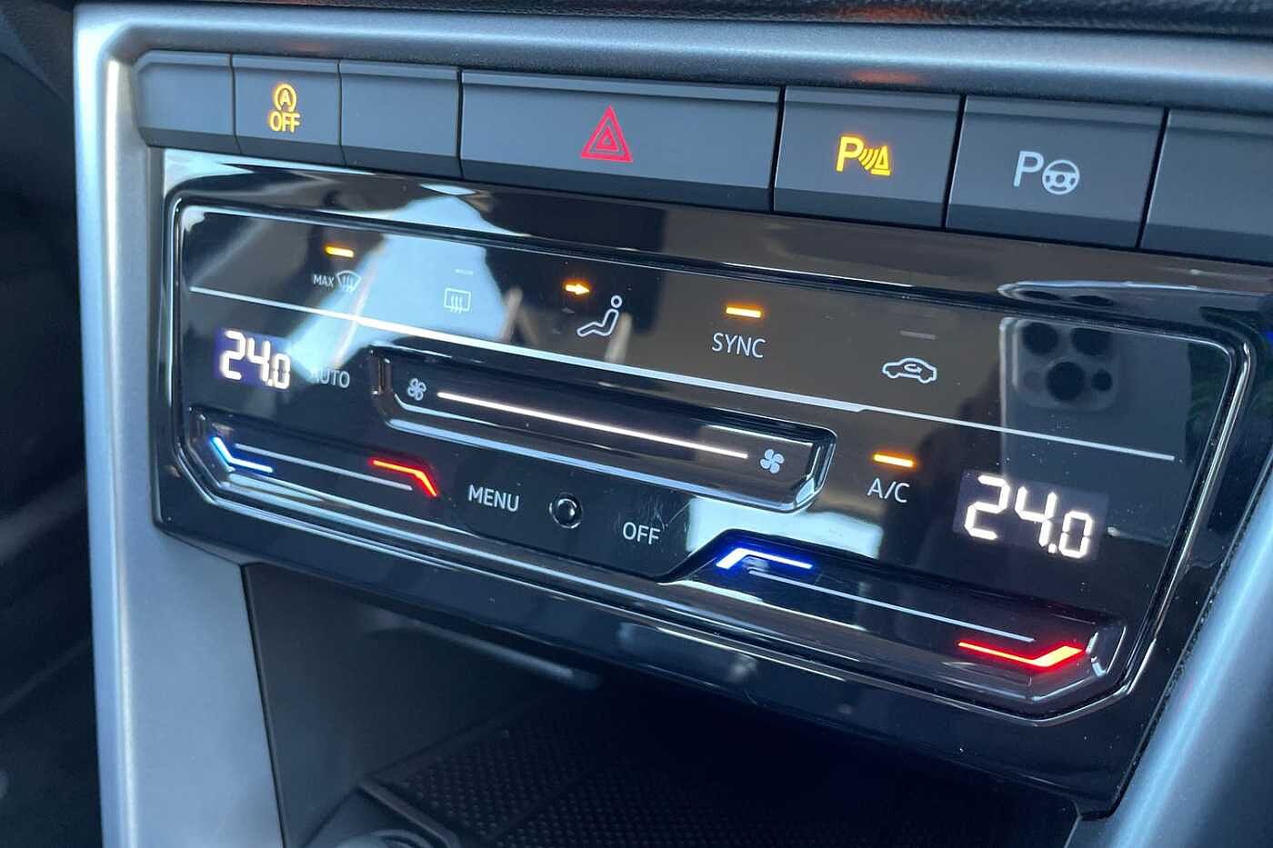 Used Volkswagen T-Roc 2022 for sale - 76674329: Photo 15