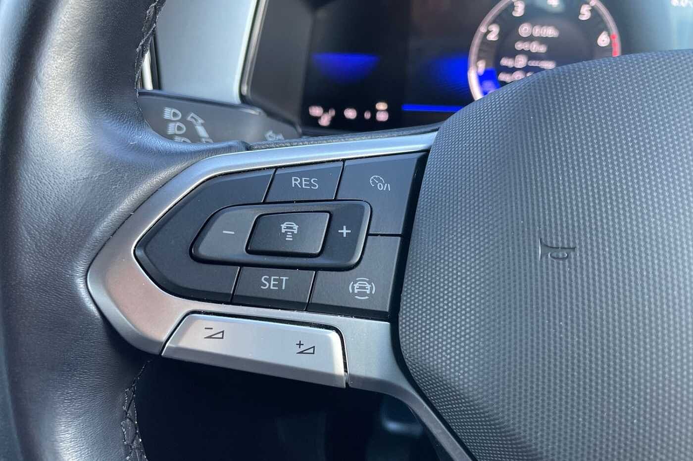 Used Volkswagen T-Roc 2022 for sale - 76674329: Photo 19