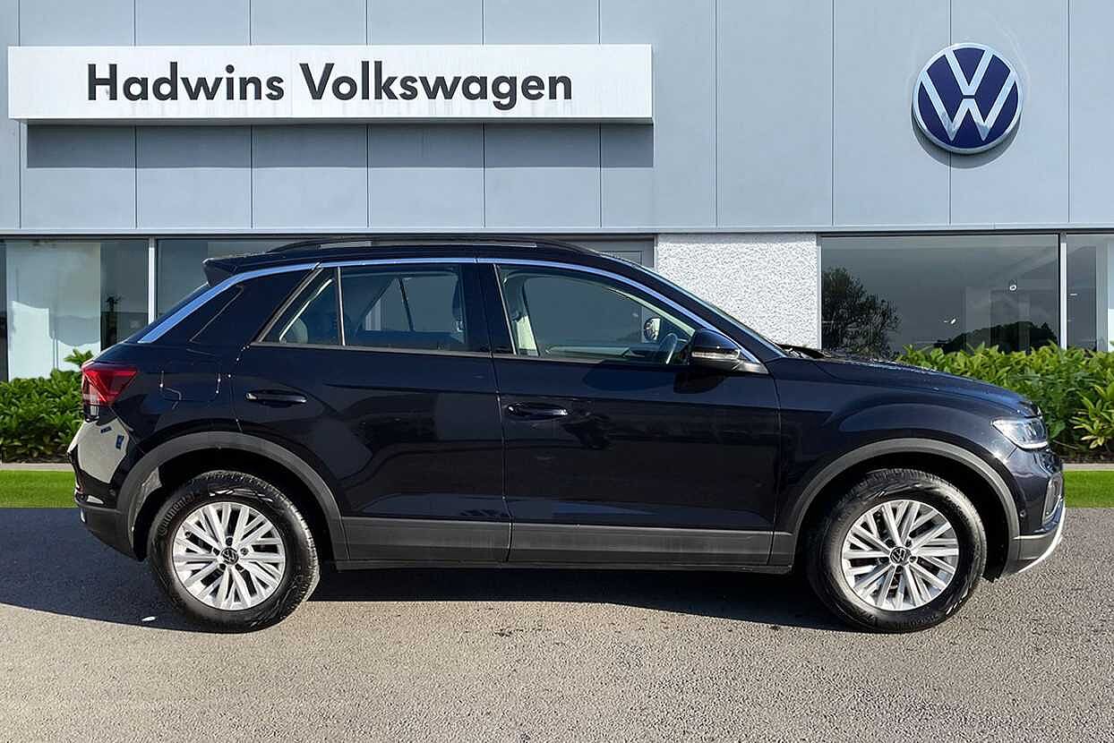 Used Volkswagen T-Roc 2022 for sale - 76674329: Photo 4