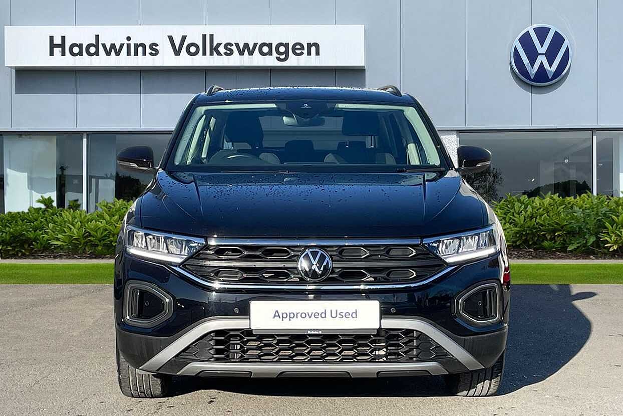 Used Volkswagen T-Roc 2022 for sale - 76674329: Photo 8