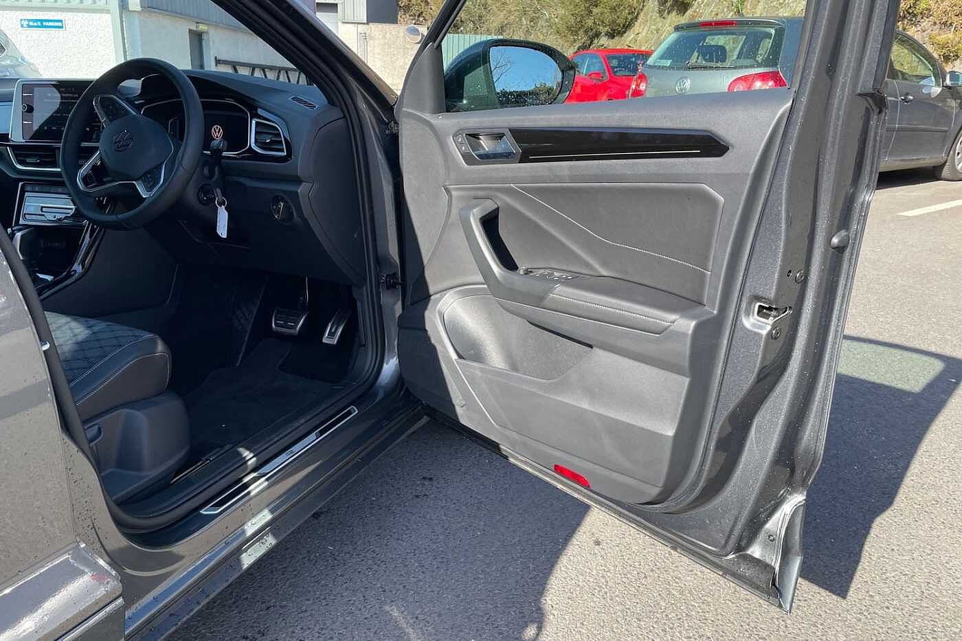 Used Volkswagen T-Roc 2025 for sale - 78140336: Photo 14