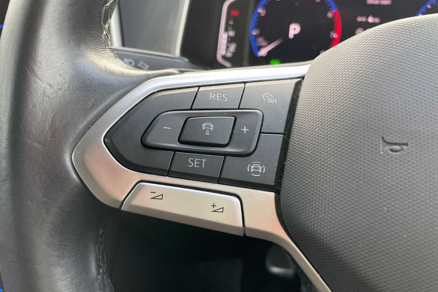 Used Volkswagen T-Roc 2023 for sale - 76675993: Photo 19