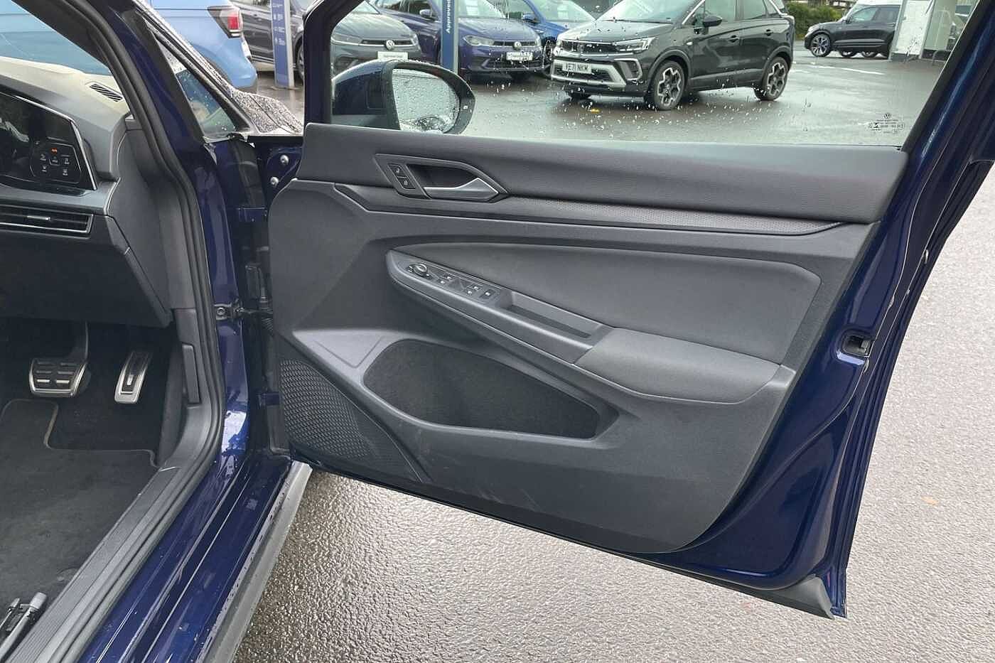 Used Volkswagen Golf 2021 for sale - 76674270: Photo 14