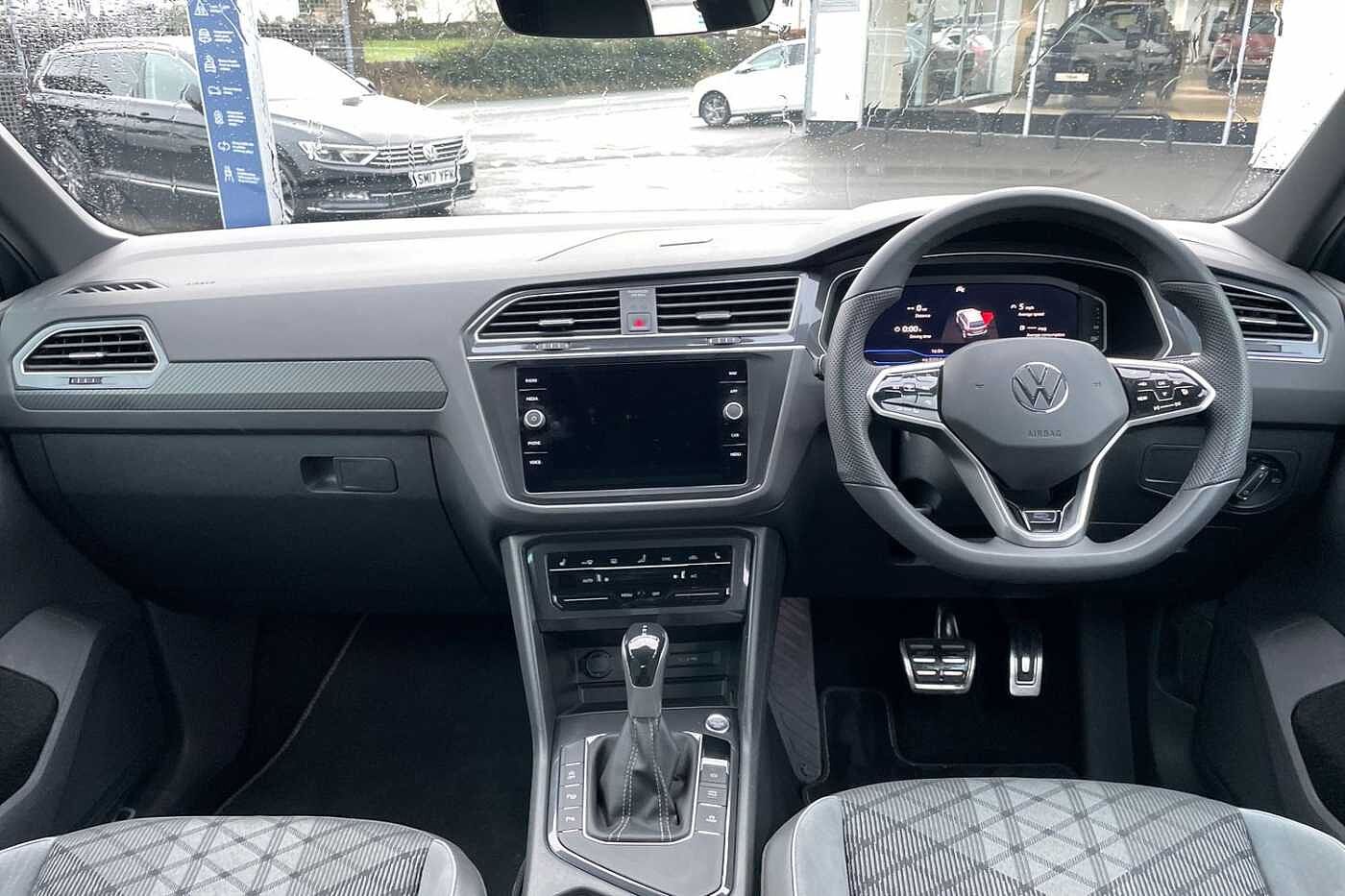 Used Volkswagen Tiguan 2024 for sale - 77649673: Photo 12