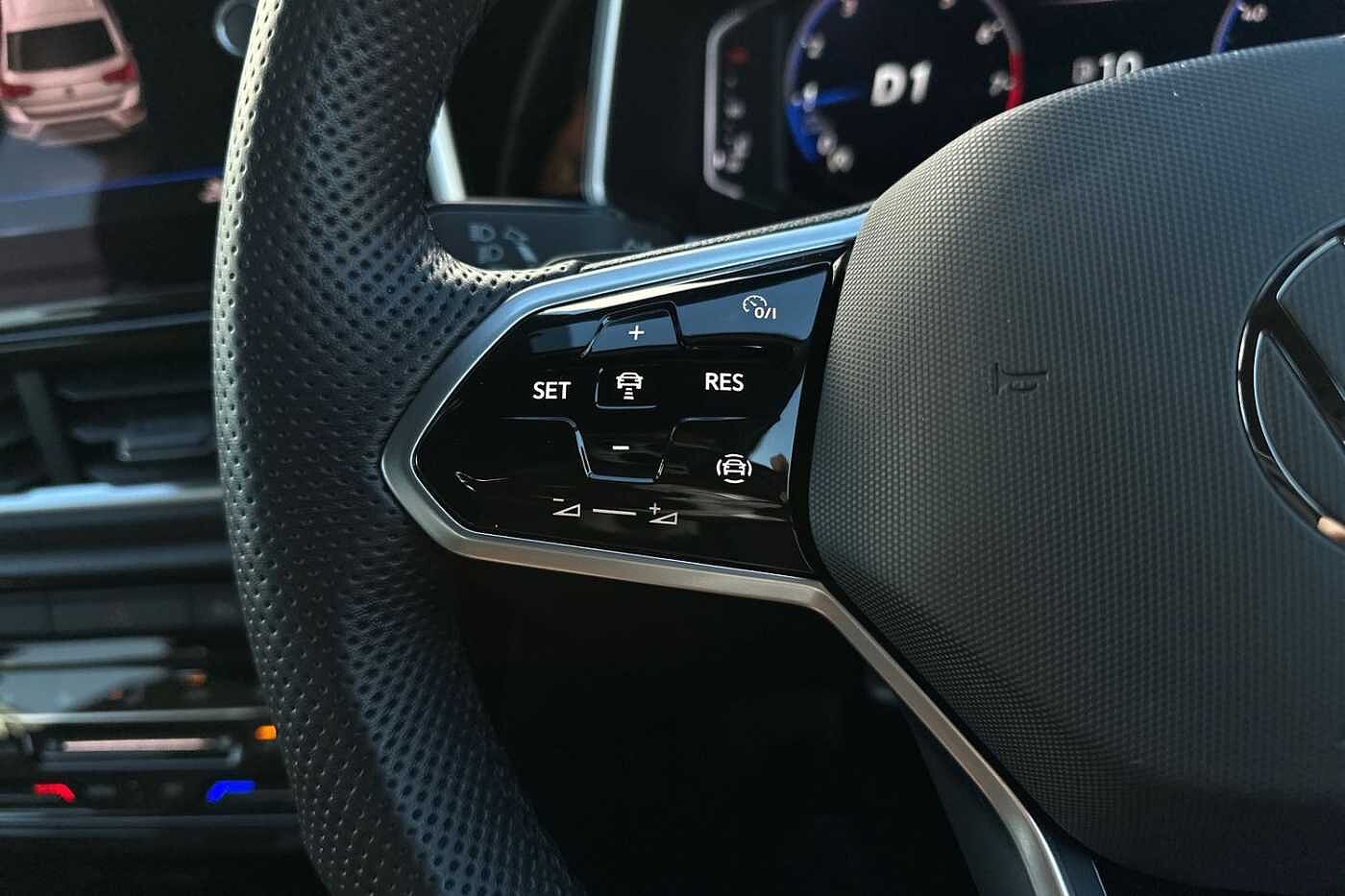 Used Volkswagen T-Roc 2022 for sale - 76674248: Photo 19