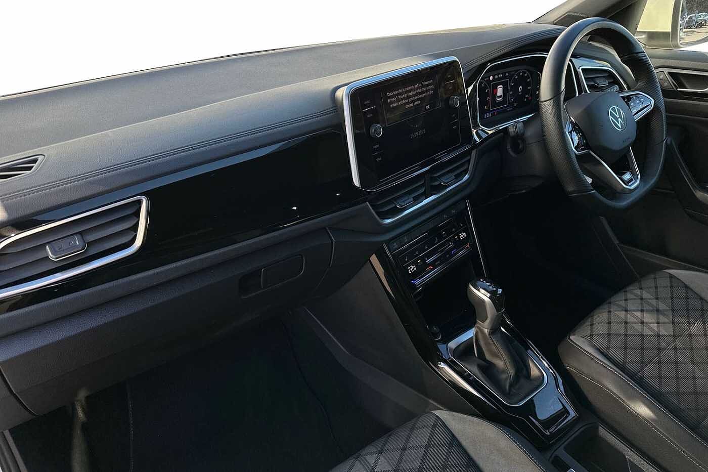 Used Volkswagen T-Roc 2022 for sale - 76674248: Photo 2