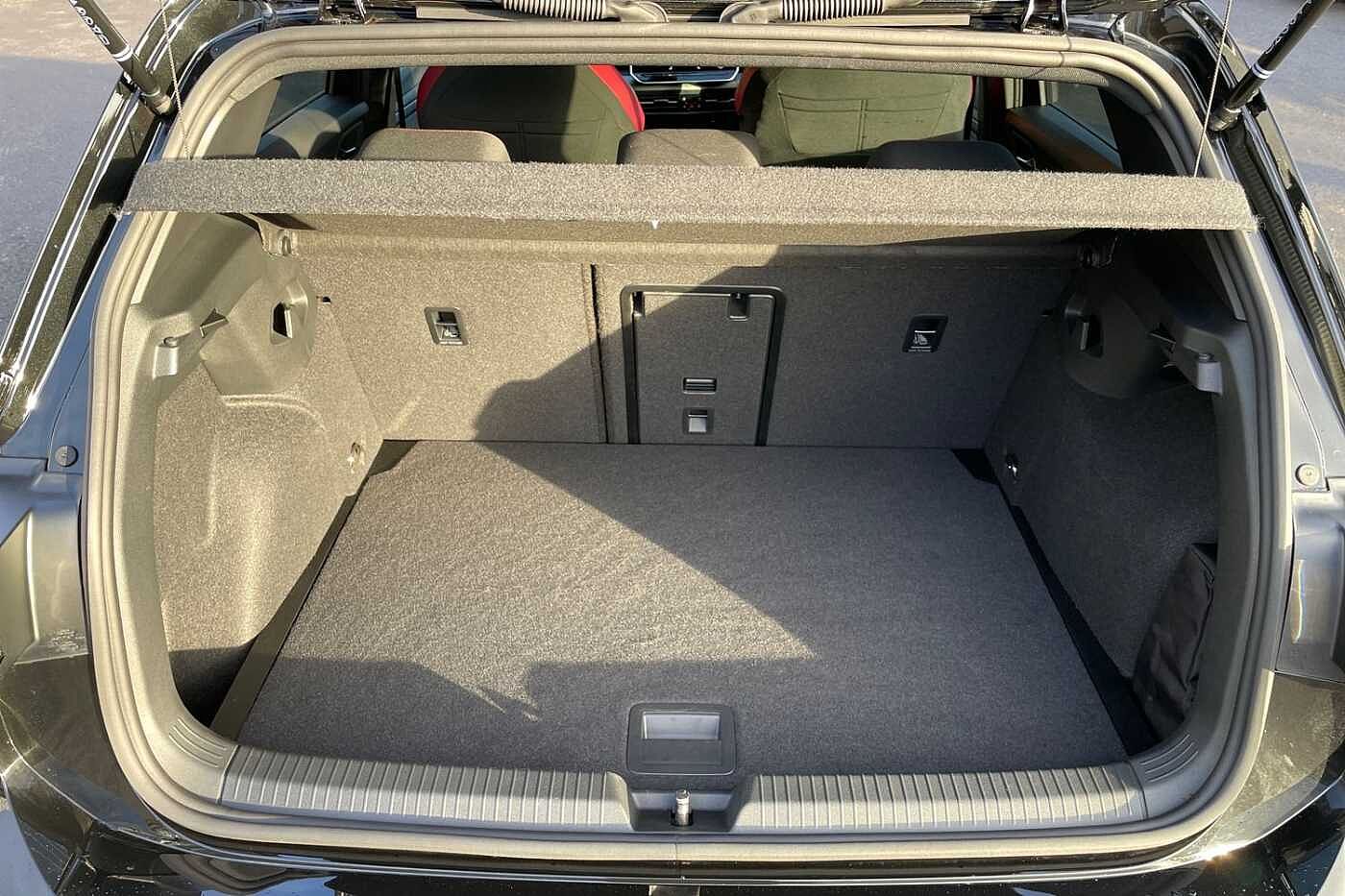 Used Volkswagen Golf 2025 for sale - 76955549: Photo 11