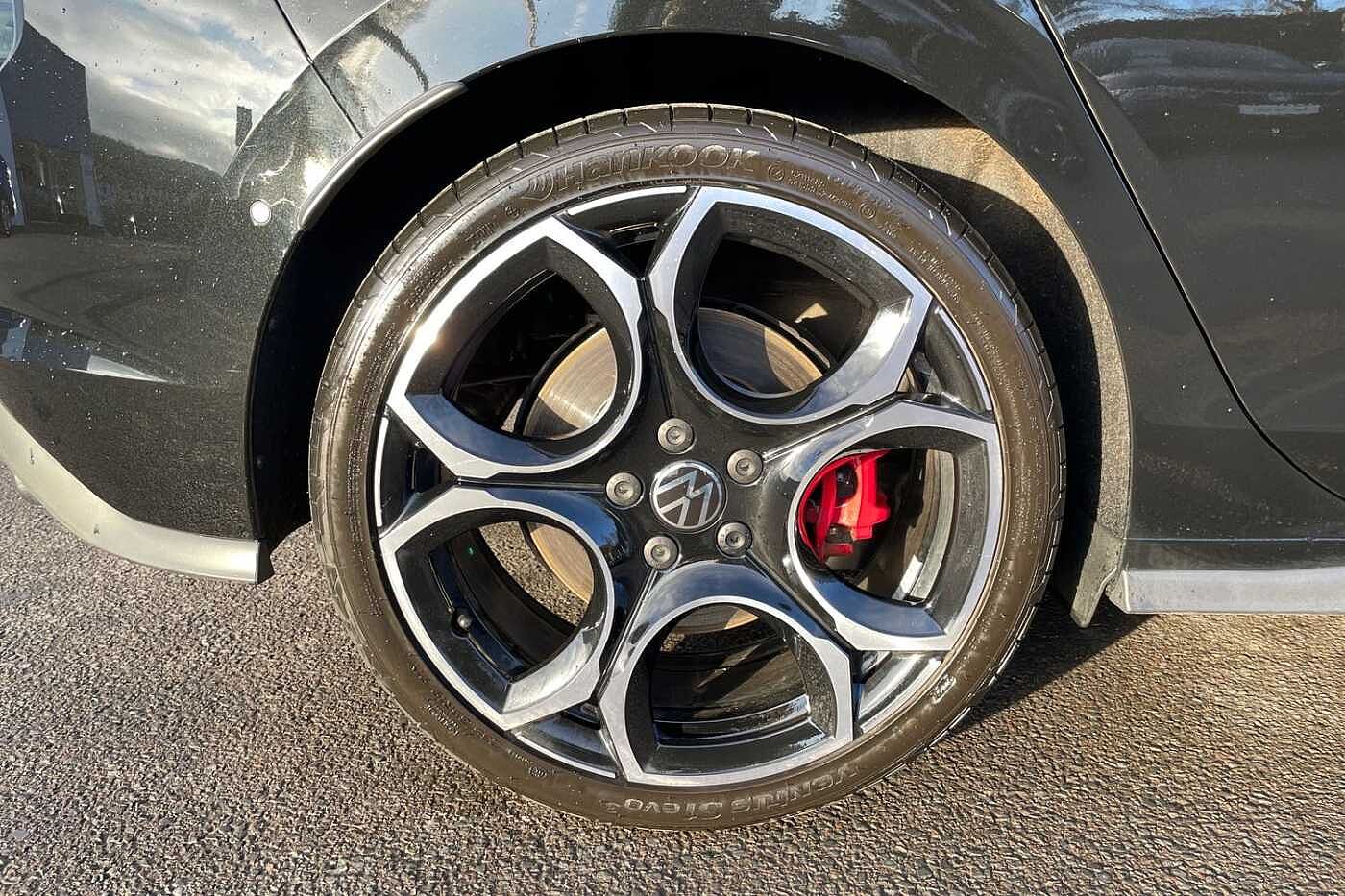 Used Volkswagen Golf 2025 for sale - 76955549: Photo 5