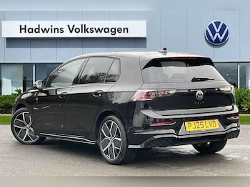 Used Volkswagen Golf 2025 for sale - 76680409: Photo