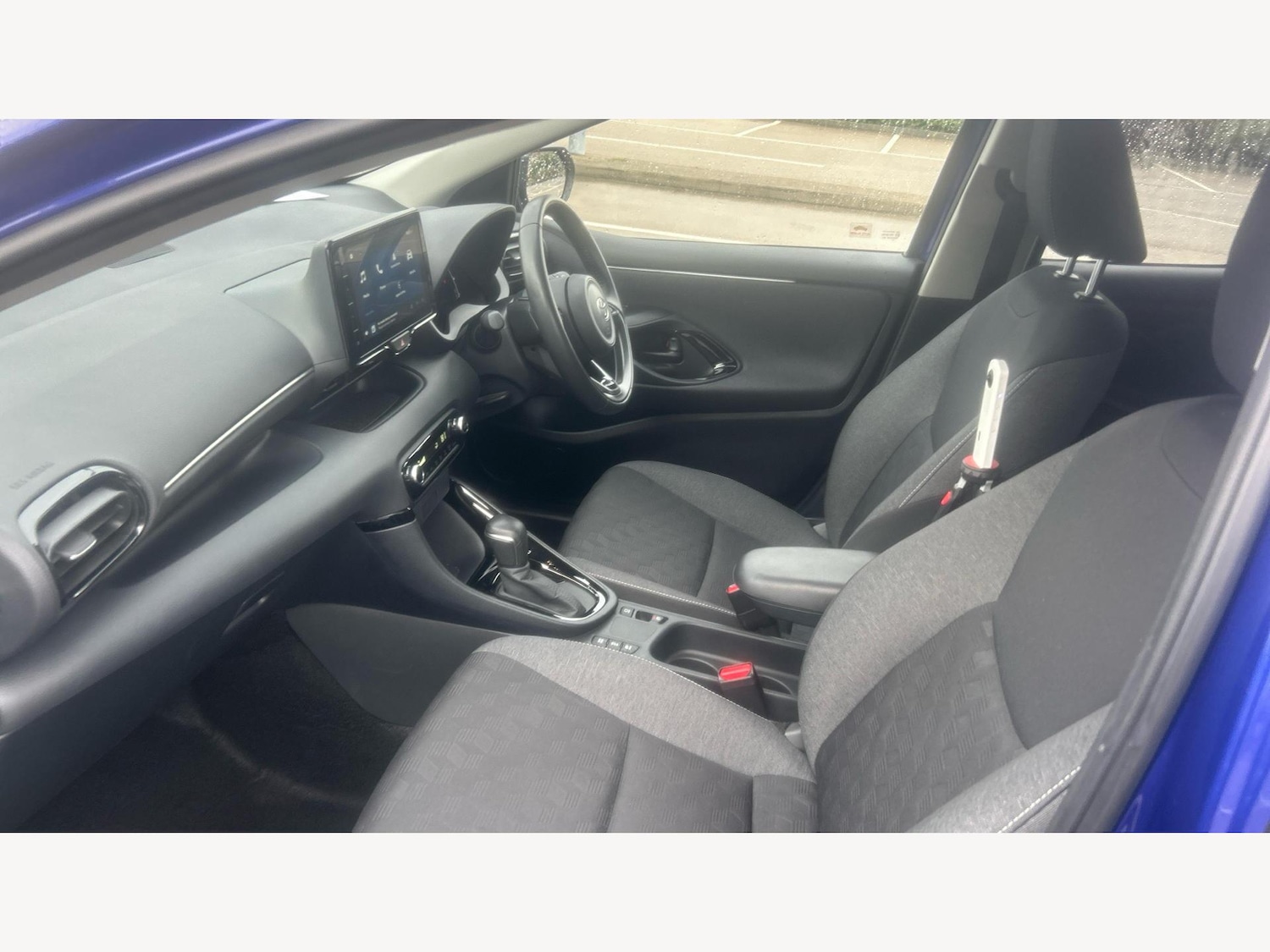 Used Toyota Yaris 2024 for sale - 76389371: Photo 12