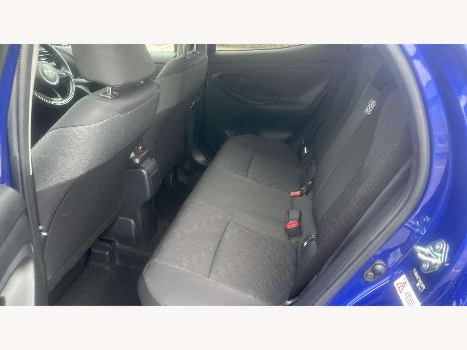 Used Toyota Yaris 2024 for sale - 76389371: Photo 15