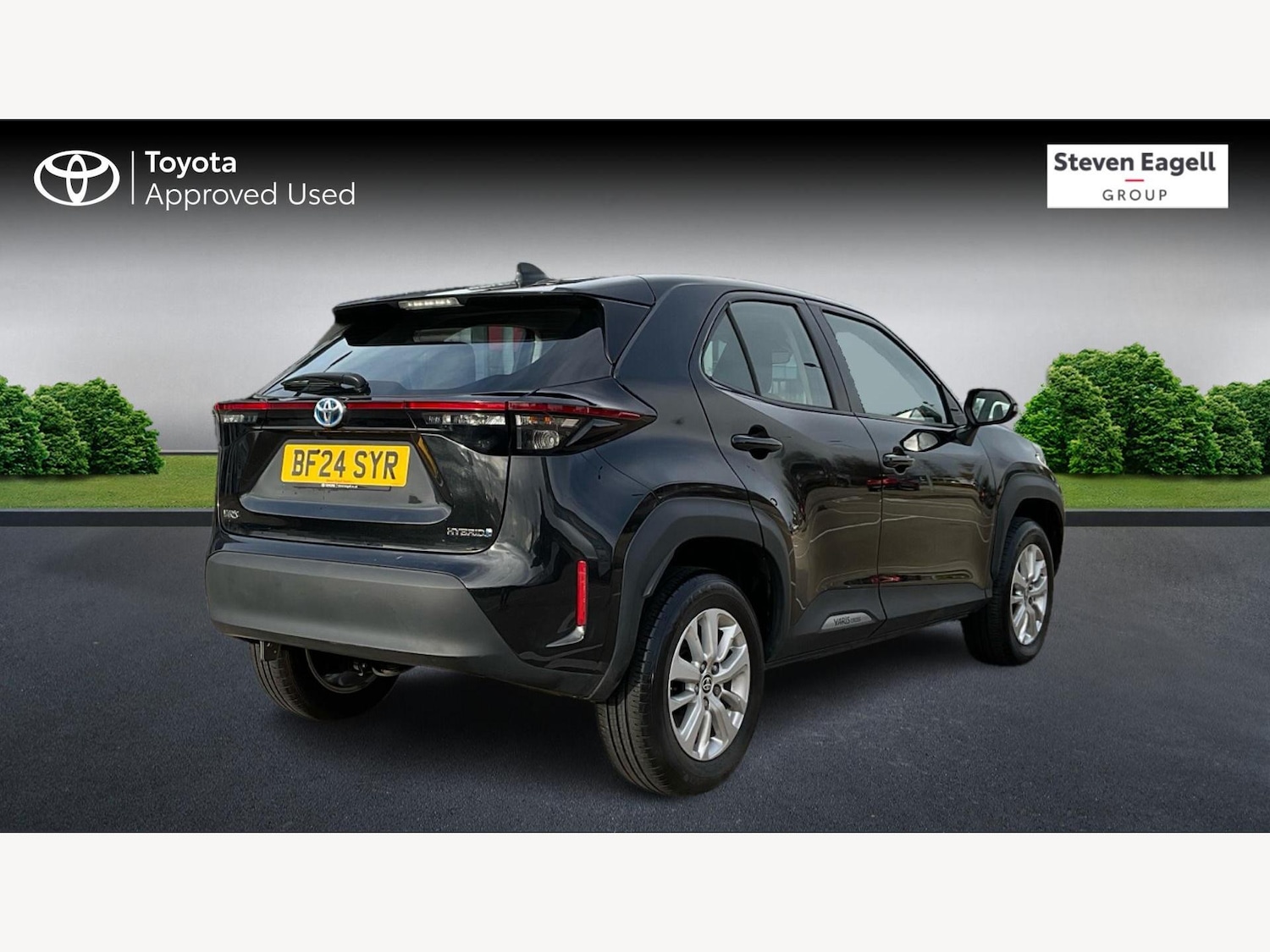 Used Toyota Yaris Cross 2024 for sale - 77255201: Photo 2