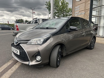 Used Toyota Yaris 2017 for sale - 75589560: Photo
