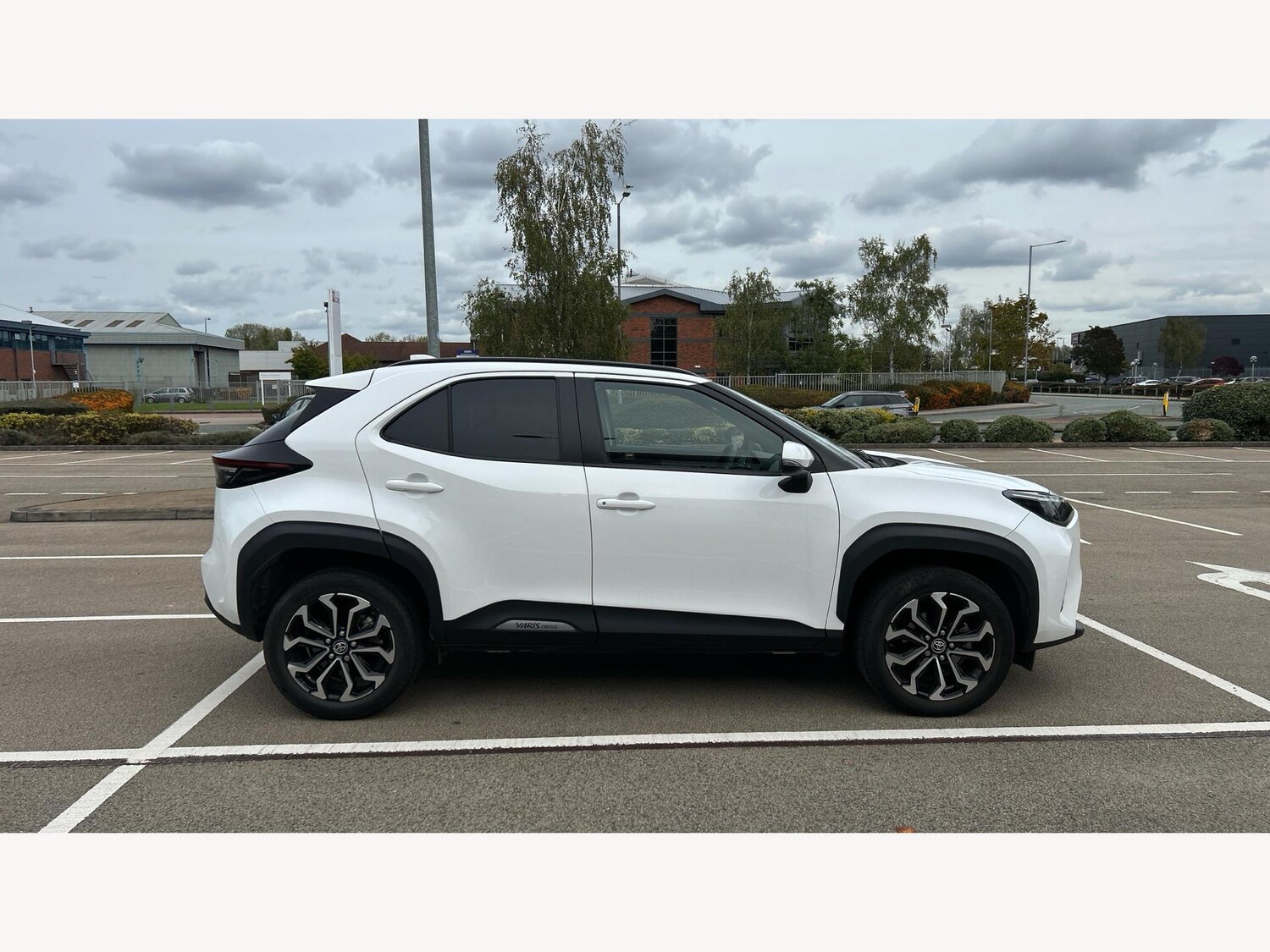 Used Toyota Yaris Cross 2023 for sale - 77291942: Photo 18