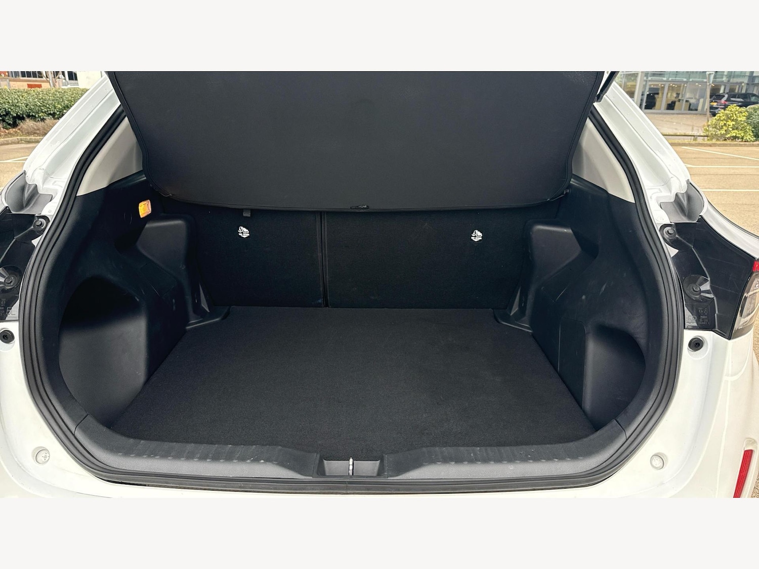 Used Toyota Yaris Cross 2024 for sale - 77267159: Photo 16