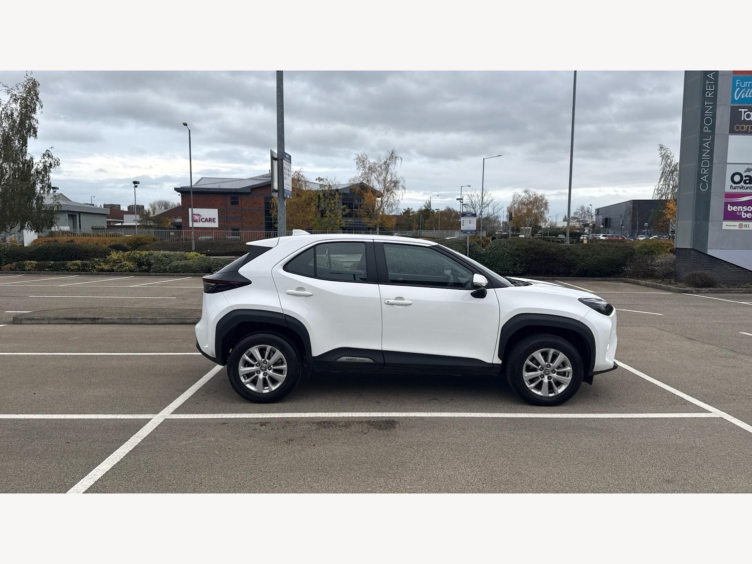 Used Toyota Yaris Cross 2024 for sale - 77267159: Photo 18