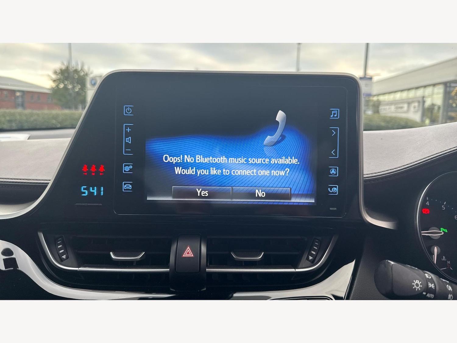 Used Toyota C-HR 2019 for sale - 76159093: Photo 9