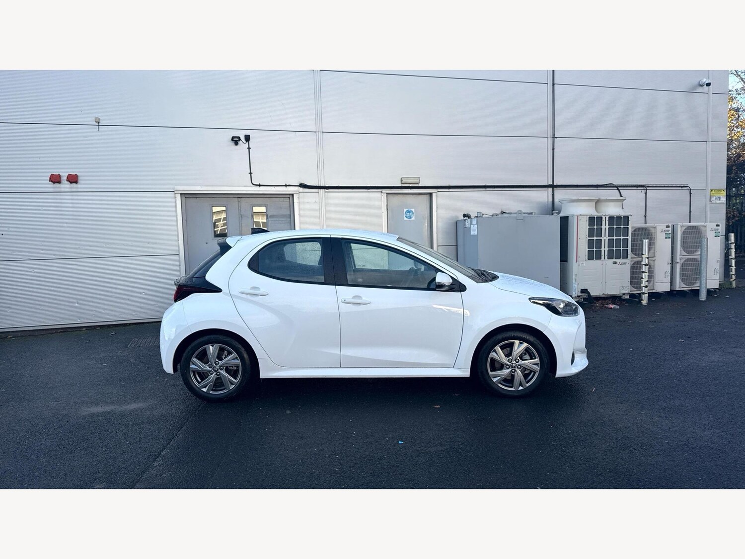 Used Toyota Yaris for sale - 77267458: Photo 18