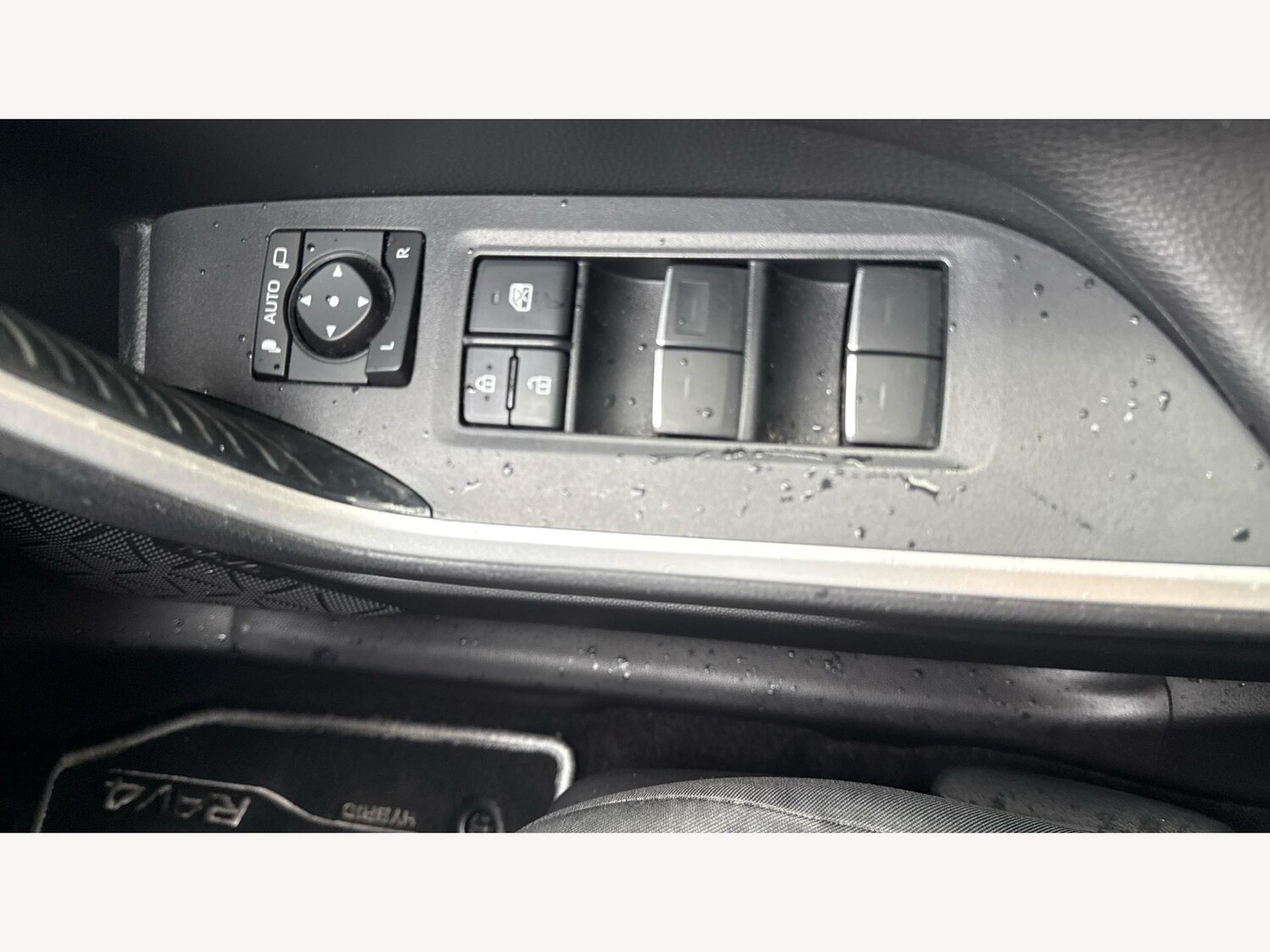 Used Toyota RAV4 2022 for sale - 77255205: Photo 28