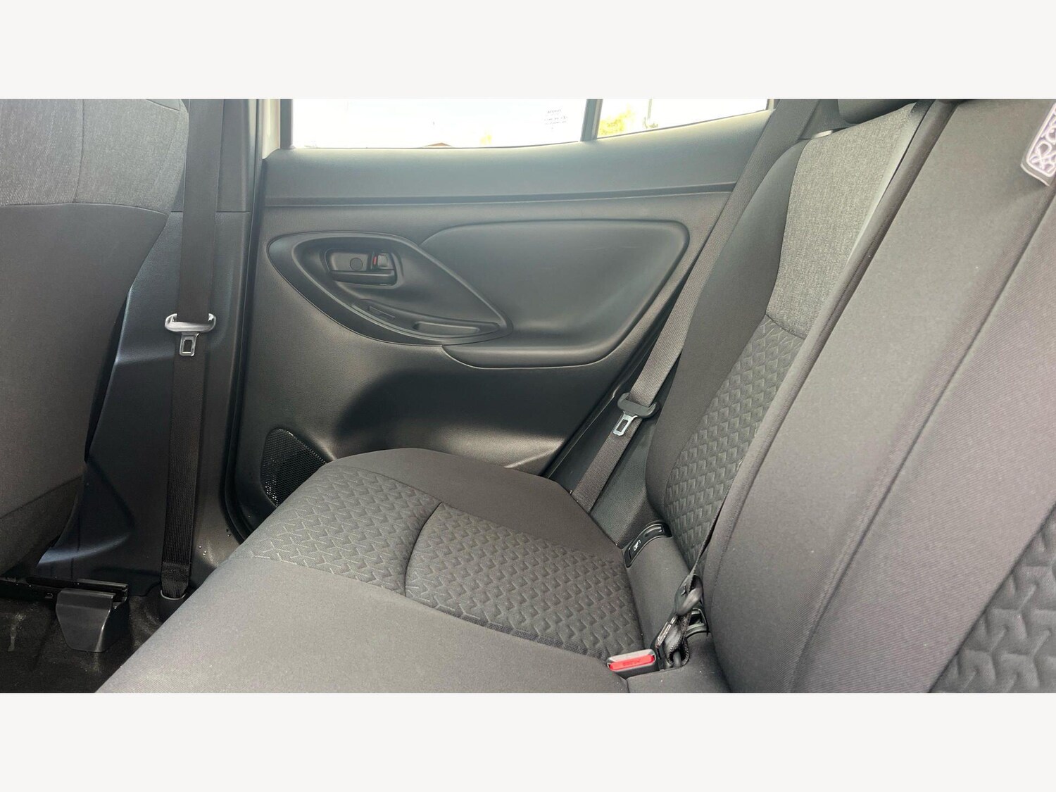 Used Toyota Yaris Cross 2024 for sale - 78157049: Photo 17