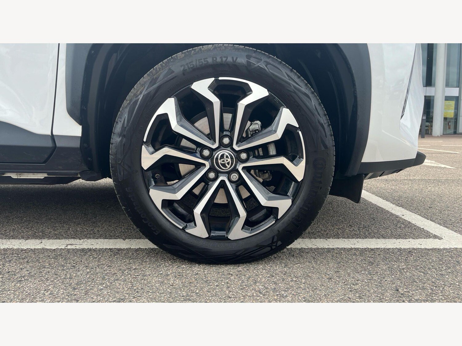 Used Toyota Yaris Cross 2024 for sale - 78157049: Photo 27