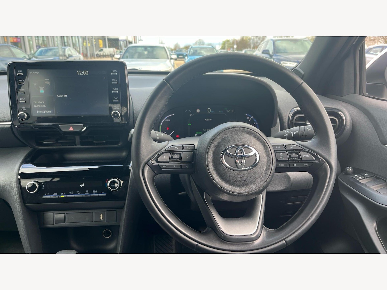 Used Toyota Yaris Cross 2024 for sale - 78157049: Photo 9