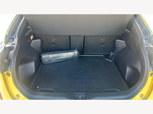 Used Toyota Yaris Cross 2022 for sale - 75720075: Photo 16