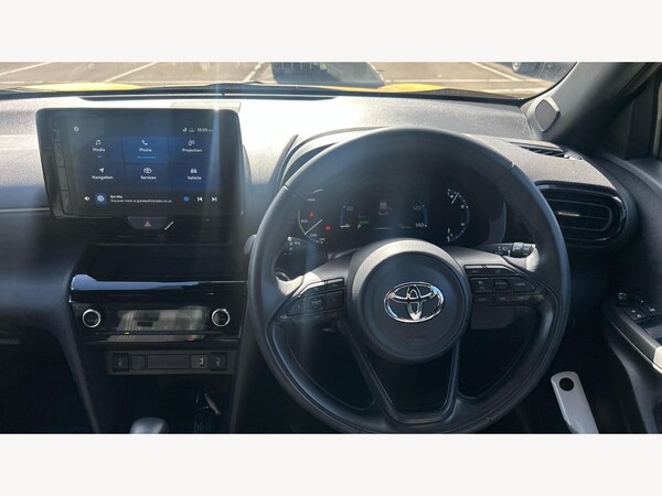 Used Toyota Yaris Cross 2022 for sale - 75720075: Photo 8