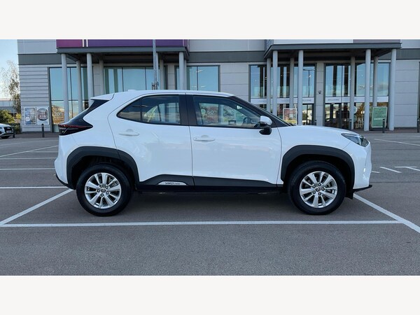 Used Toyota Yaris Cross 2024 for sale - 76166405: Photo 18