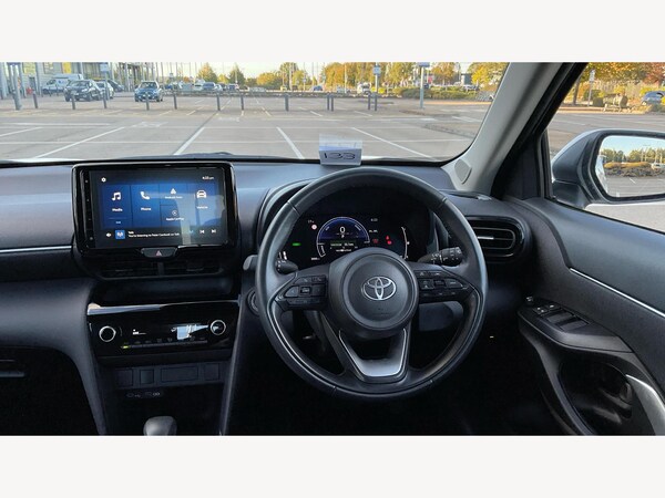 Used Toyota Yaris Cross 2024 for sale - 76166405: Photo 8
