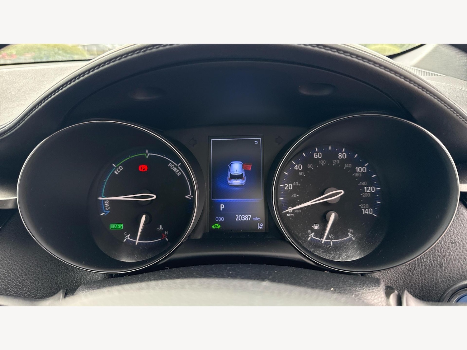 Used Toyota C-HR 2017 for sale - 76389173: Photo 11