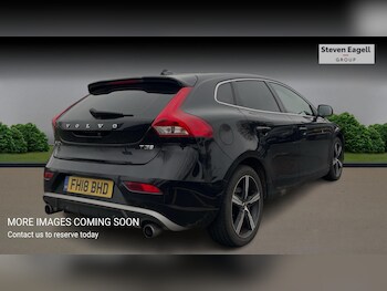 Used Volvo V40 2017 for sale - 77440115: Photo