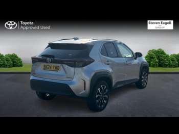 Used Toyota Yaris Cross 2024 for sale - 74599239: Photo