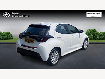 Used Toyota Yaris 2022 for sale - 79374267: Photo