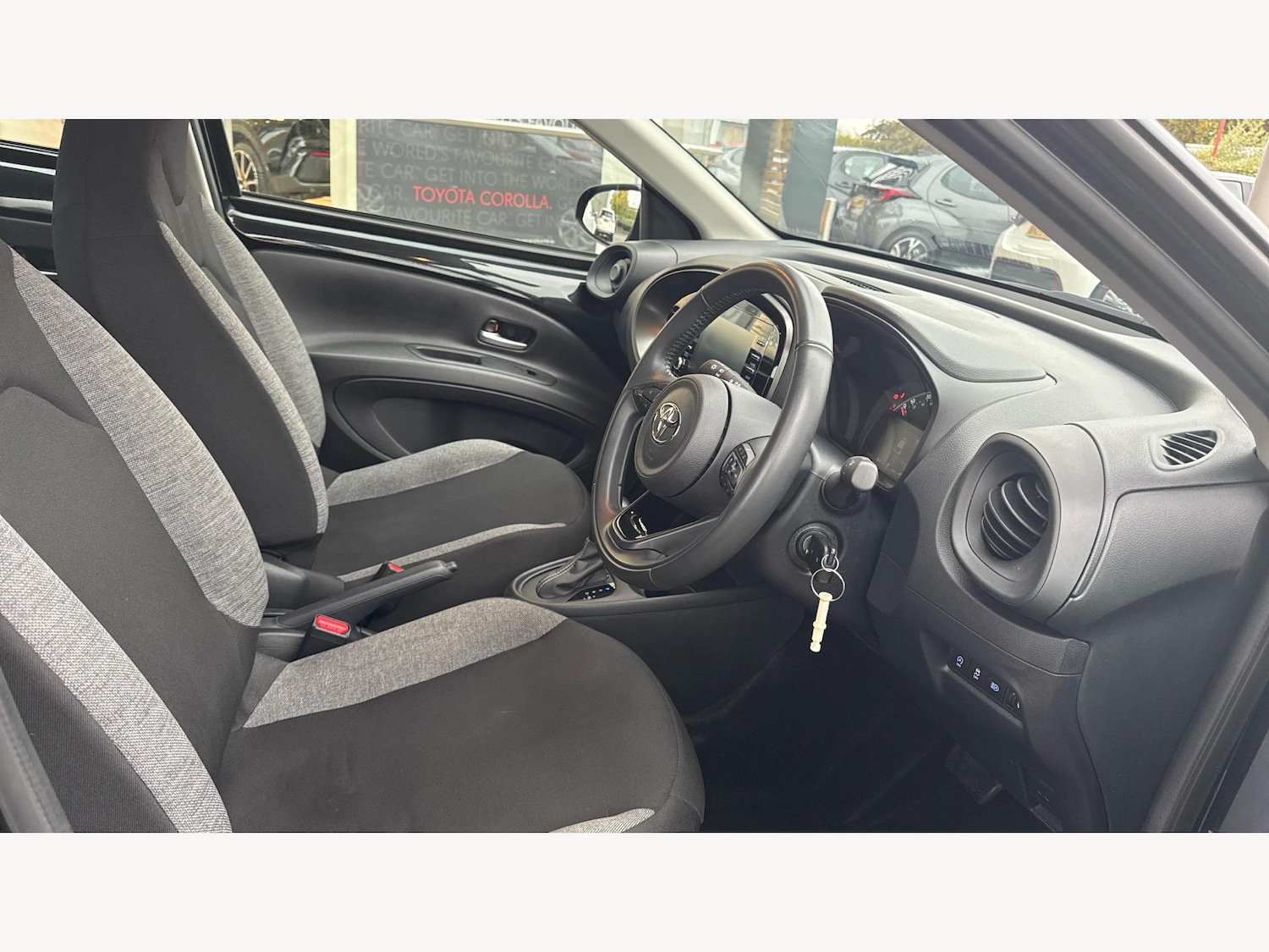 Used Toyota Aygo X 2022 for sale - 76388584: Photo 13
