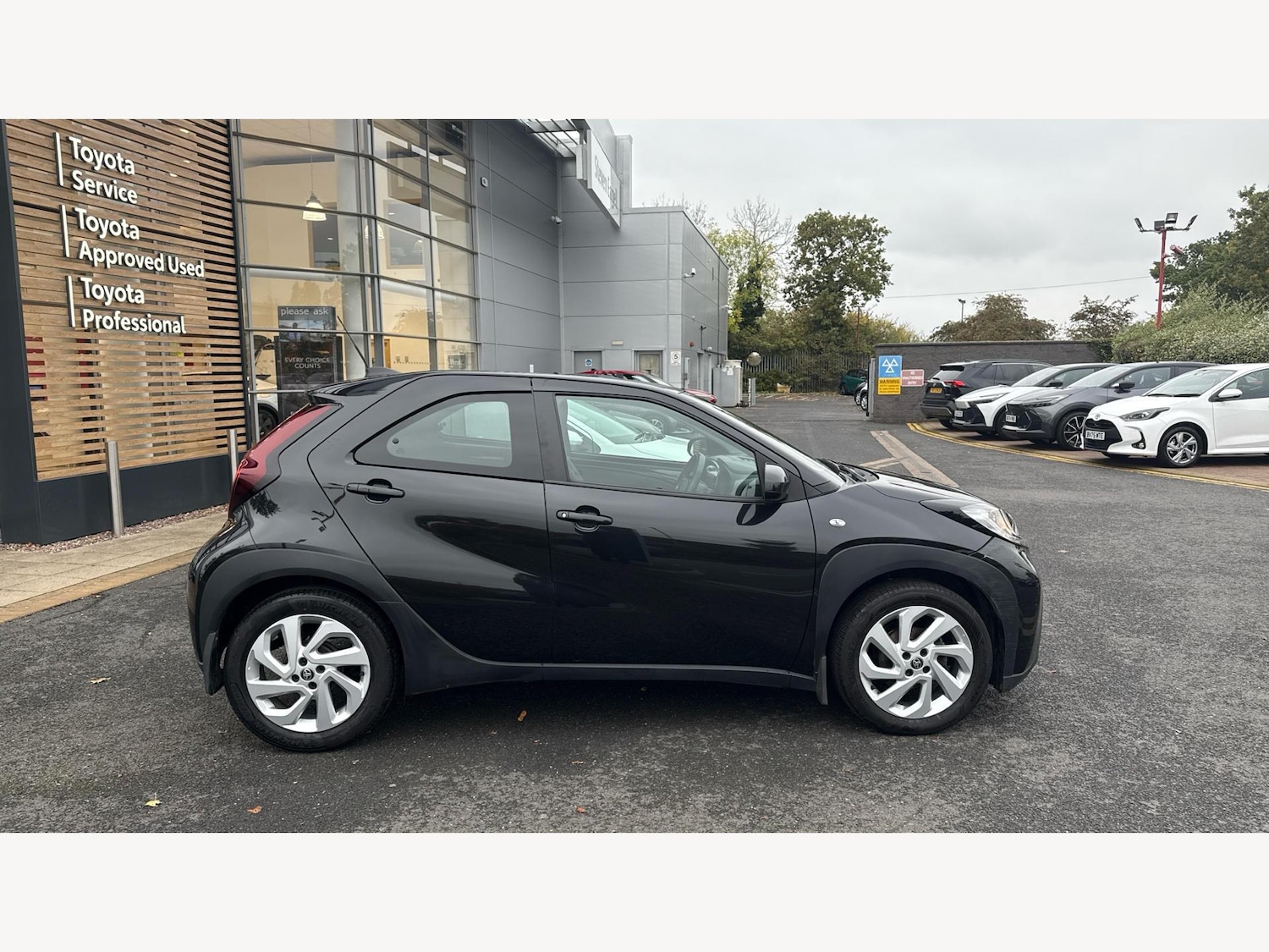 Used Toyota Aygo X 2022 for sale - 76388584: Photo 18